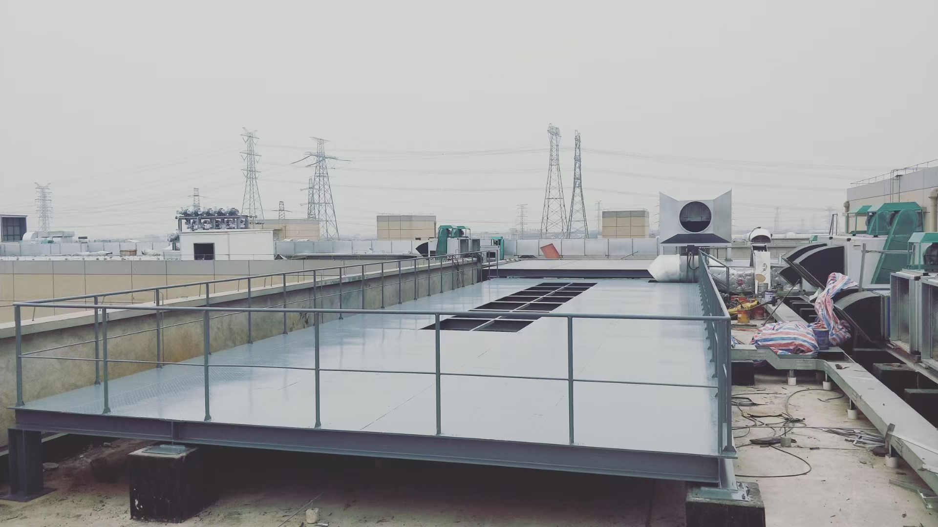 鋼結(jié)構(gòu)平臺(tái)